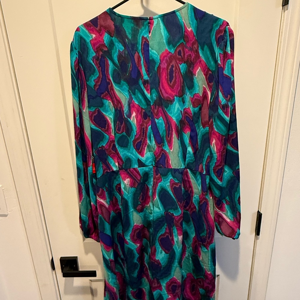 BOLD elements Vibrant Teal and Magenta Long Sleeve Dress - Picture 2 of 7